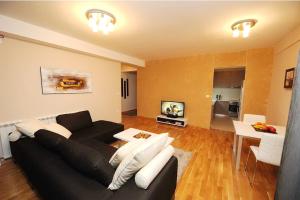 Tim Apartments