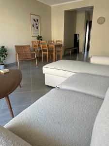 SnappyB Living Spaces