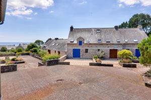 Jolie maison - 150m plage du Fogeo et du port