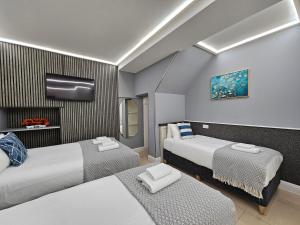 Quadruple Room room in London Stay Apartments