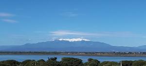 Deux pieces vue mer et parking