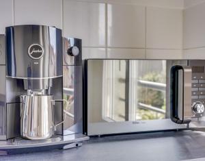 Lovely Bordeaux flat with parking