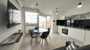 Excelente! Vista al mar con cochera y amenities gimnasio, play room y pileta no climatizada