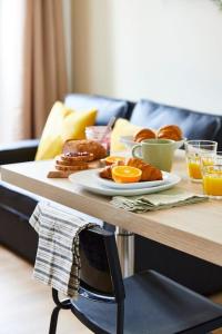 RB-1G - Joli 2 pièces au 1er étage avec terrasse 1 à 2 pers