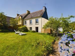 Maisons de vacances -HARES- Maison authentique avec jardin : photos des chambres