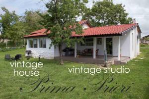 Vintage House Prima Priori