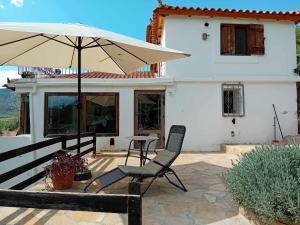 Little cottage up the hills