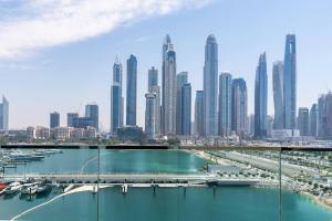 2 BR Private Beach Access & Marina View