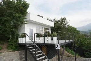 Домик 3 Kok Tobe Village - Yubileynoye