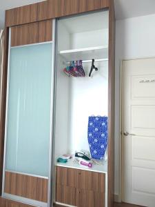 Exclusive Studio, 20th, 5pax, Gurney, Mansion One, Gleneagle Hospital