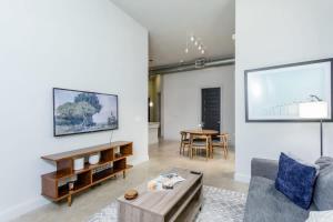 Peony At Millennium - Elegant 2 Bed Apt in Houston