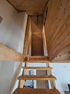 Domek Dotyk rosy na Kaszubach