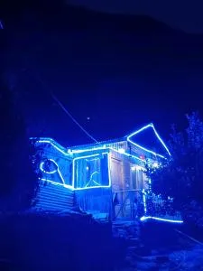 विष्णु कॉटेज - Ani