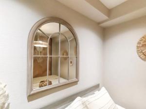 G81新宿最中心 两室一厅 新宿三丁目车站4分 2 rooms Shinjuku center 4 mins to ST Max 6P 直达新宿 涉谷 表参道 池袋 上野 代代木 银座 原宿