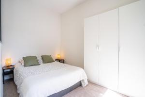 06BZ - Modern apartment in the heart of the port