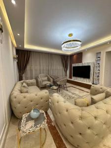 Royal Suite near City Star Mall 3 Bedroom Apart
