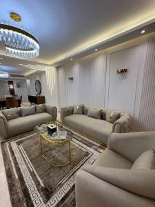 Royal Suite near City Star Mall 3 Bedroom Apart