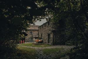 BRACKEN BARN at Sunny Brow Farm