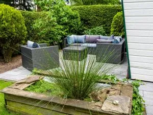 COZY & SPACIOUS PLACE ON A QUIET SPOT IN THE MIDDLE OF THE NETHERLANDS with free use of 2 women's and 2 men's bikes plus child seat - Koudhoorn COZY & SPACIOUS PLACE ON A QUIET SPOT IN THE MIDDLE OF THE NETHERLANDS with free use of 2 women's and 2 men's bikes plus child seat - Koudhoorn