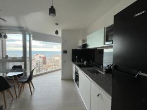 Excelente! Vista al mar con cochera y amenities gimnasio, play room y pileta no climatizada