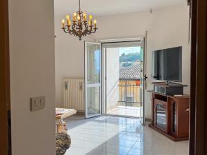 Mare, Monti e Limoni