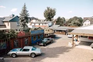 下城汽车旅馆 - 措伊滕