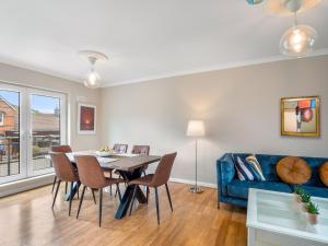 E1 Station House, Clifden