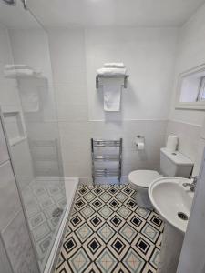 Double Room room in Rivelyn Hotel