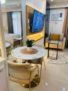 Marias Suite near Manila bay FREE use of Pool