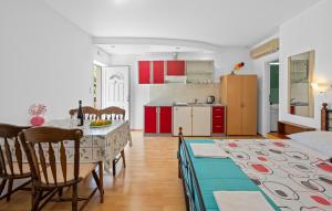 Stunning Apartment In Lozovac With Wifi