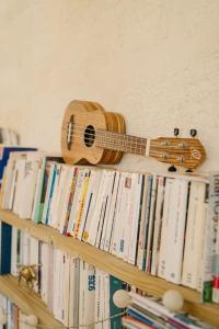 Maisons de vacances Charmante petite maison avec piscine : photos des chambres