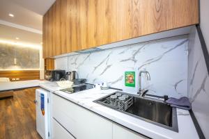 Downtown Boutique Studios