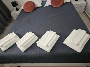 Summer Crib Mamaia-Sat