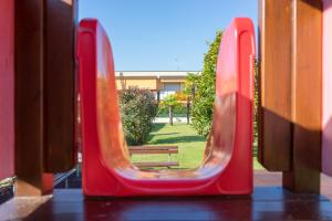 Mazzarona Family Apartment - Luminoso appartamento con piscina al secondo piano