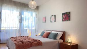 Mazzarona Family Apartment - Luminoso appartamento con piscina al secondo piano