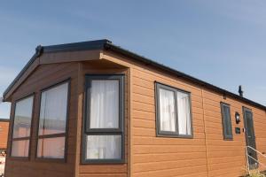 18 Ocean Terrace Lodge - 2 Bed-Sleeps 4-TJS18OT