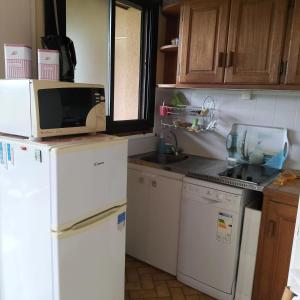 Studio cosy avec terrasse et barbecue à Cazaubon - 28 m²