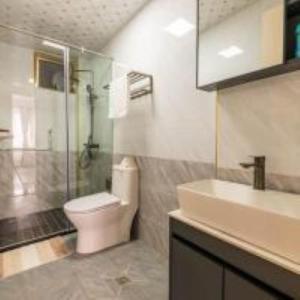 Sophisticated Modern Comfort Apartments