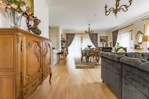 Miško rezidencija - Zujūnai