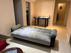 2 bedroom basement with parking