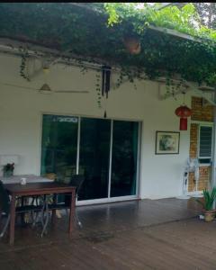 Eden Villa Bentong W Cook