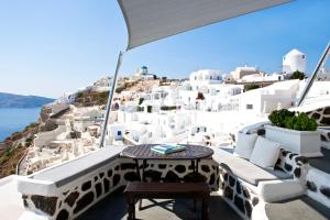 Alexander's Suites Santorini Greece