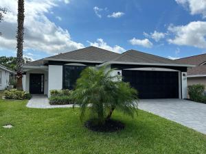 Fully Updated Holiday Villa Southern Dunes South Facing Pool