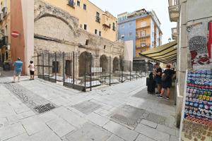 IzzHome City Heart Rooms img44