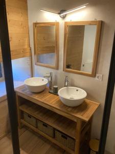 Maisons de vacances Maison Canelle Le Clos des Ours : photos des chambres