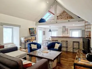 Mon Port d'Attache - تولافييل