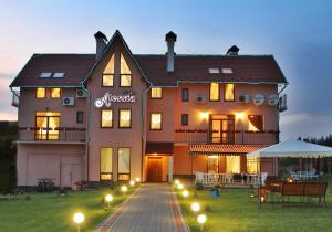 Villa Alessia, Hotels - Skhidnitsa