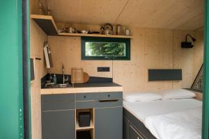 Sleep Space 3 - Green Tiny Spot Südpfalz