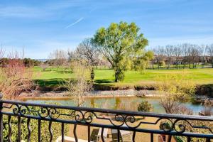 Les Mas et Villas de Pont Royal en Provence - maeva Home - Villa duplex moderne et vintage 3 pieces 6 personnes climatisee - Prestige - super Home MAE-4211 : photos des chambres