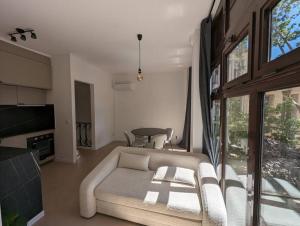 La Babote atypique, Charming